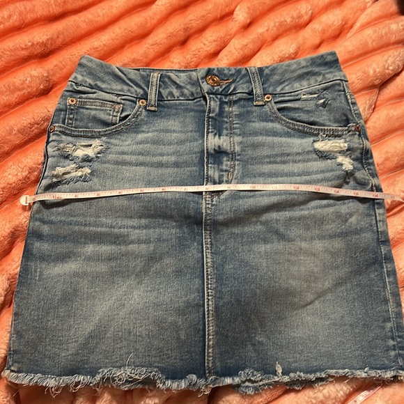 American Eagle NWOT Next Level Stretch Jean Skirt - Picture 7 of 7